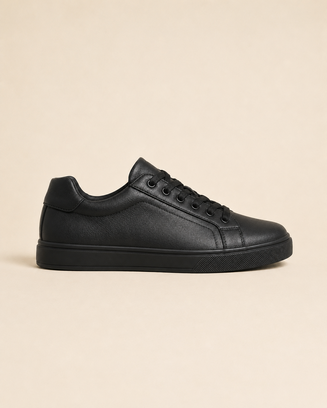 Valtré | Men's Minimal Leather Lace-Up Sneaker