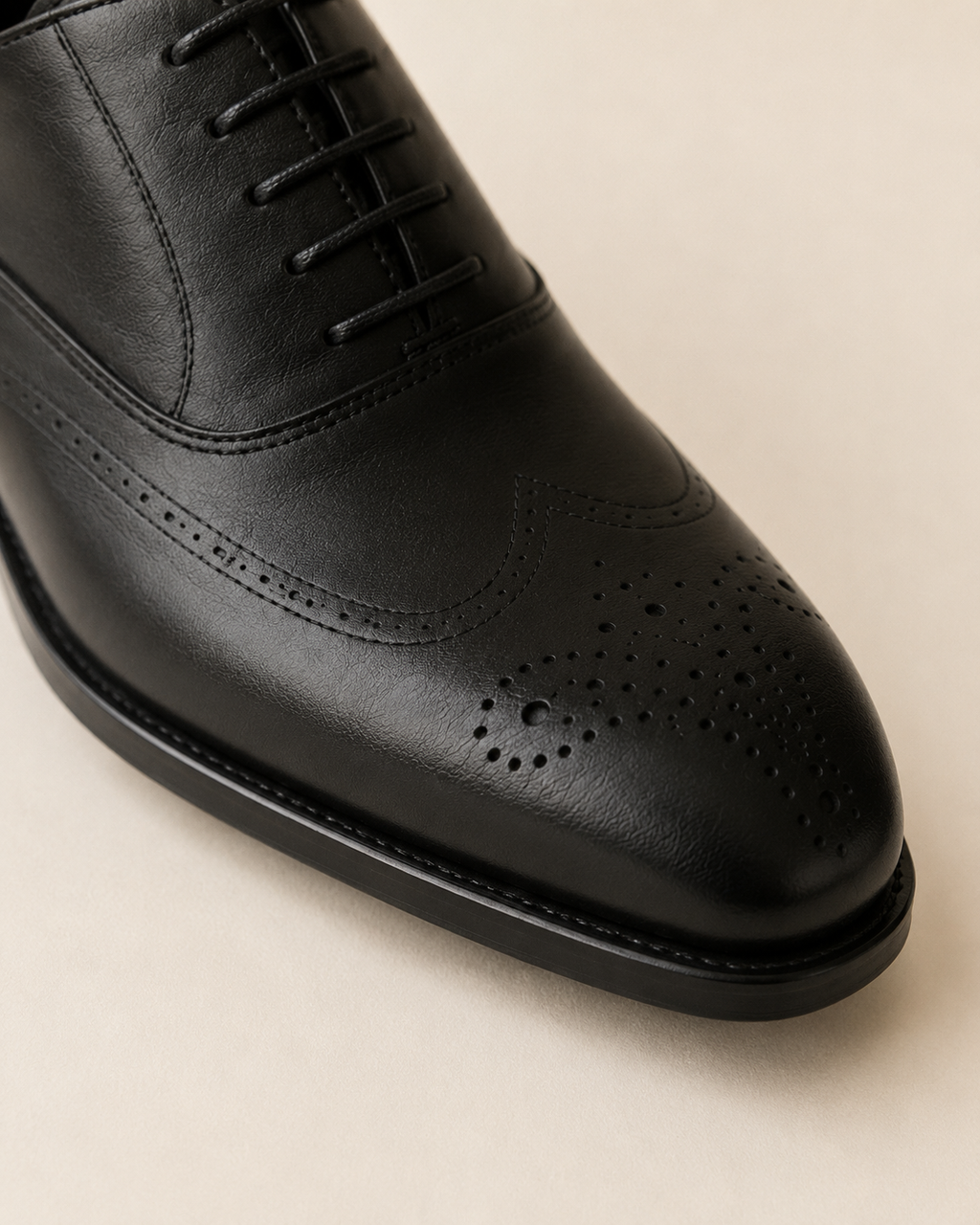 Valtré | Men's Belgian Loafer in Smooth Black Leather Valtré | Men's